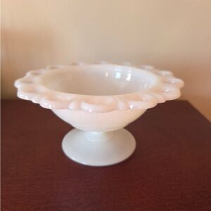 Vintage old colony Lace edge milk glass compote pedestal dish Anchor Hocking.